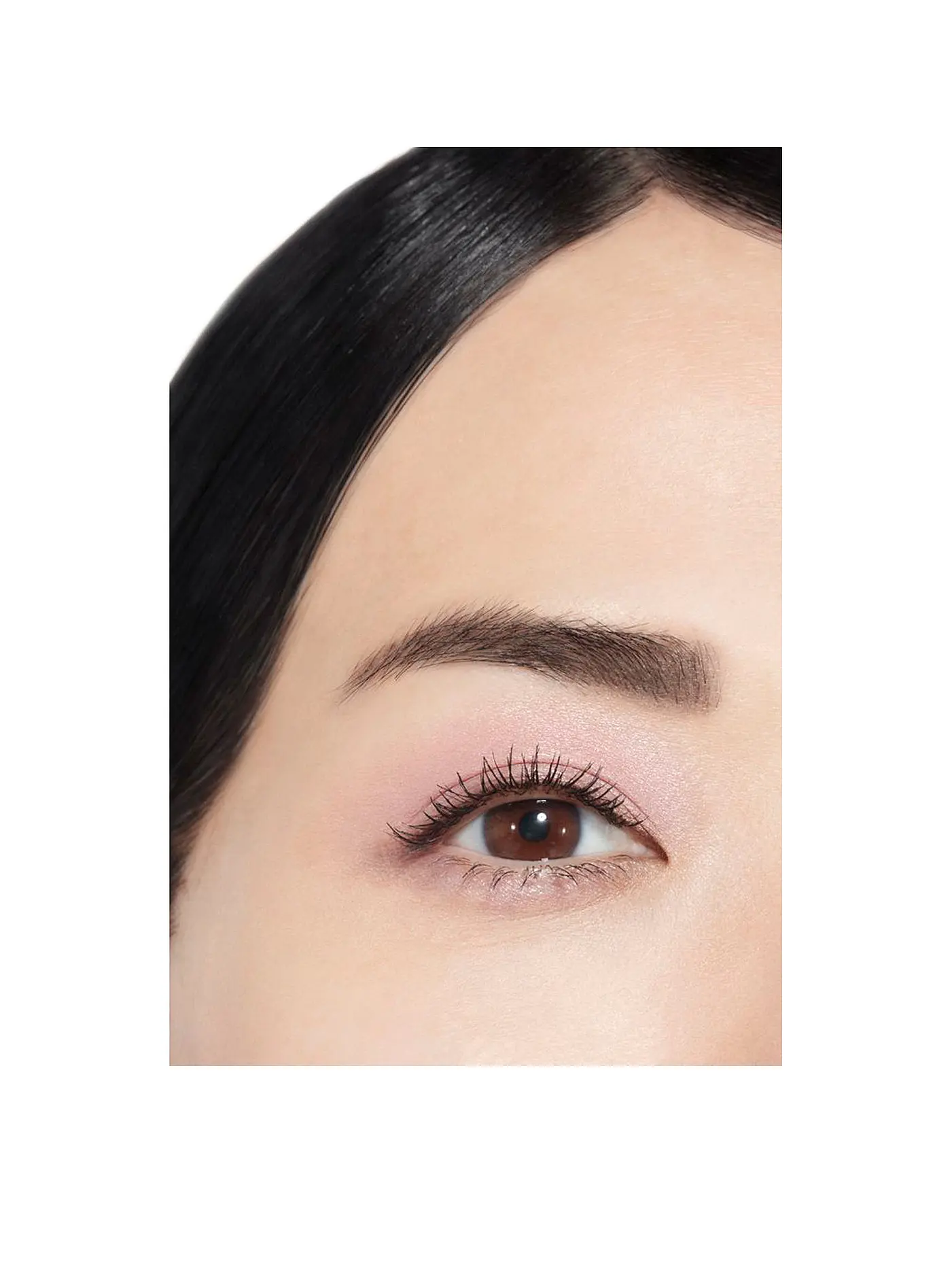 CHANEL |  PUDER-LIDSCHATTEN MIT LANGEM HALT, VIELFÄLTIGE EFFEKTE 2.2G | 